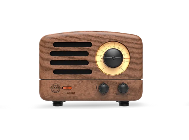 OTR Wood Radio Speaker by MUZEN